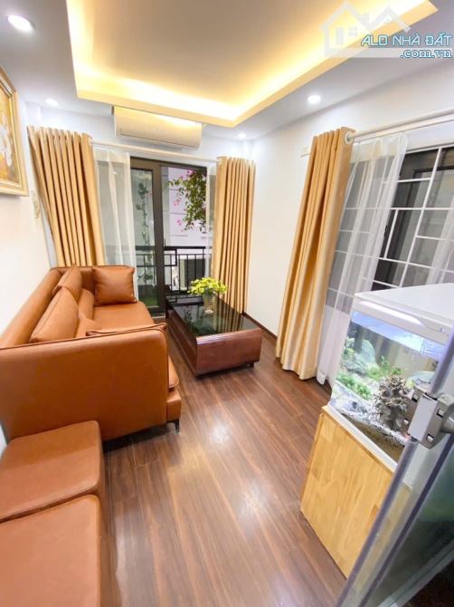 NHÀ NAM TRUNG YÊN, CẦU GIẤY, KHU DÂN TRÍ CAO, AN NINH TỐT - 4