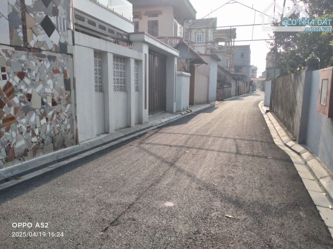 NGUYÊN KHÊ,CHỈ HƠN 3 TỶ - SỞ HỮU NGAY LÔ ĐẤT VỊ TRÍ ĐẸP NGÕ THÔNG, - OTO 7 CHỖ ÀO TẬN NƠI - 1
