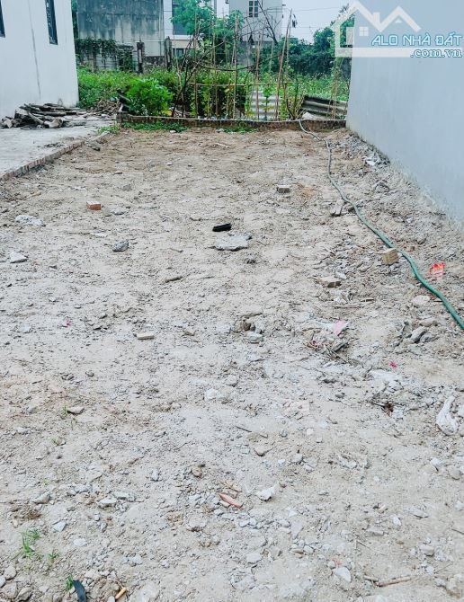 SIÊUu PHẨM LÔ GÓC NGÕ THÔNG Ô TÔ NGỦ TRONG ĐẤT 60M HẢI BỐI _ĐÔNG ANH ZÁ ĐẸP - 1