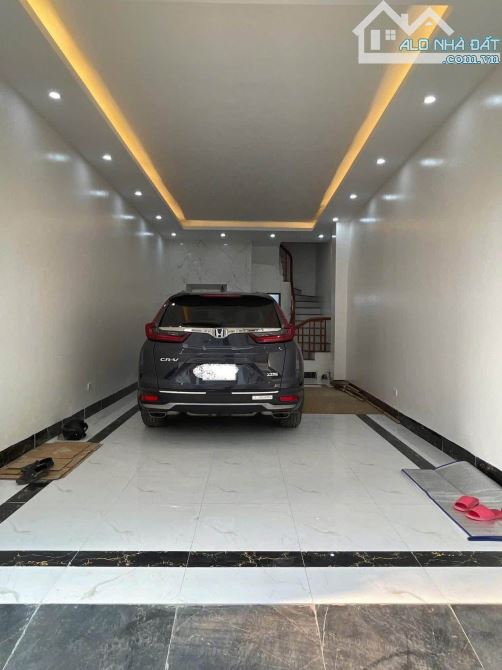 CẦU DIỄN NHÀ 5 TẦNG- FULL NỘI THẤT Ở NGAY - Ô TÔ - KINH DOANH .37M - CHỈ 6,65 TỶ - 1