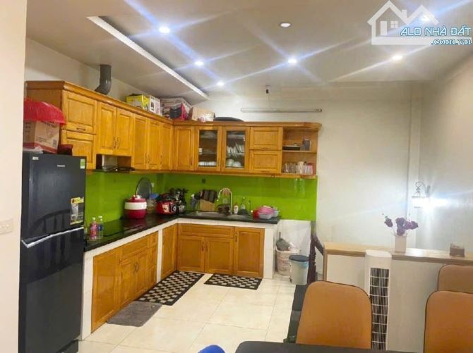 Hàng hiếm! Biệt thự giữa làng Triều Khúc. Lô góc, view công viên, MT 5m thoáng vĩnh viễn - 1