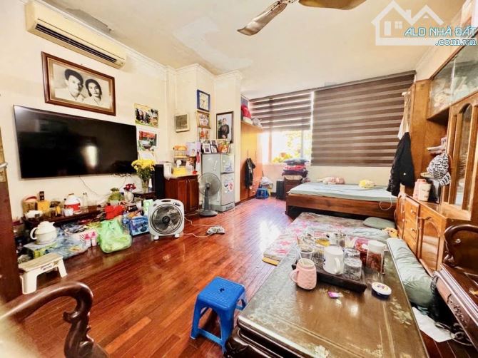 BÁN NHÀ PHỐ NGUYỄN LƯƠNG BẰNG - TÂY SƠN - ĐỐNG ĐA - 40 M2-5 T- MT5M-16,5 TỶ KINH DOANH - 1