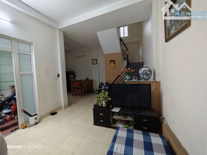 SIÊU PHẨM VIEW TÂY HỒ 11,8 TỶ 53m 3 TẦNG MT 6,8m XE BA GÁC TRÁNH KINH DOANH THỤY KHUÊ TÂY - 1
