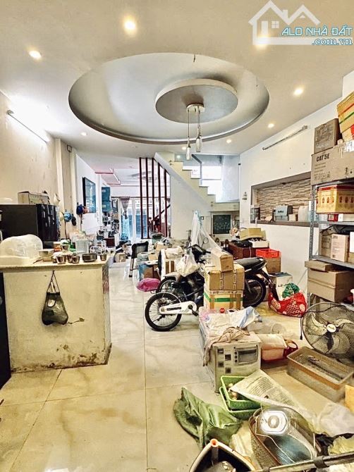Bán nhà Luỹ Bán Bích, Quận Tân Phú, Giáp Tân Bình, 81m2,2 tầng, giá chỉ 7,35 tỷ TL - 1
