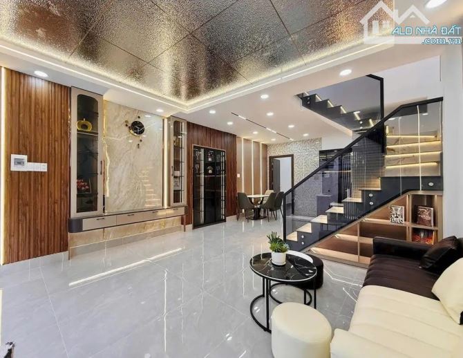 Kế vòng xoay Phú Lâm, 85m² 4,7x20, chỉ với 12 tỷ - 1