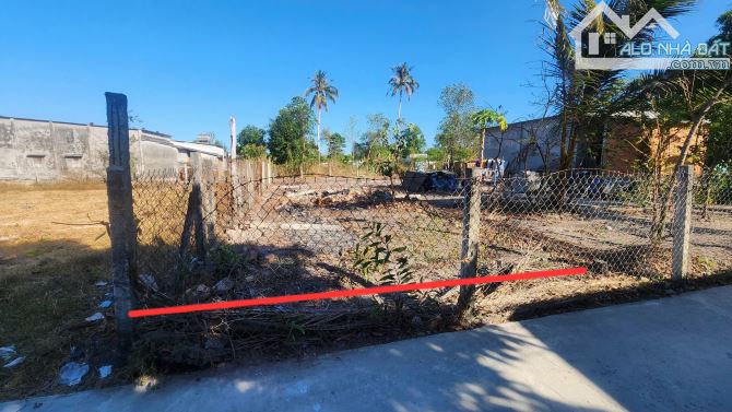 Bán 183m2 đất thổ cư Hẻm Trưng Trắc, Tân An, thị xã LaGi giá rẻ 1 tỷ - 1