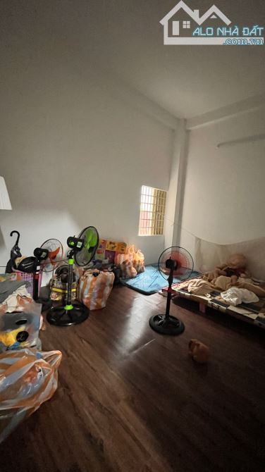 NHÀ 2 TẦNG, MT PHÙNG CHÍ KIÊN, SÁT BIỂN NGUYỄN TẤT THÀNH, GIÁ RẺ NHẤT KHU VỰC - 1
