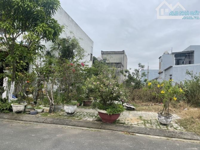 Lô đất đầu tư Hoà Hải, Ngũ Hành Sơn. Nhìn qua công Viên cực đẹp. 3,7tỉ - 1