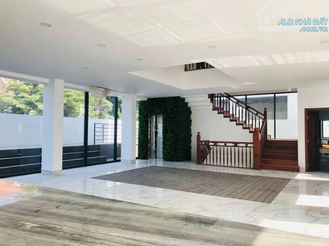 Nhà bán gấp Mặt Tiền Nguyễn Cư Trinh Quận 1 ngay Khách Sạn PullMan 8 tầng – Thang Máy - HĐ - 1