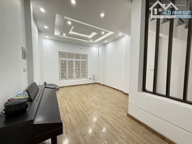🔥 TRUNG LIỆT – GẦN PHỐ – 2 THOÁNG – 40M2 – MẶT TIỀN 4.1M – 5 TẦNG – 9.5 TỶ - 1