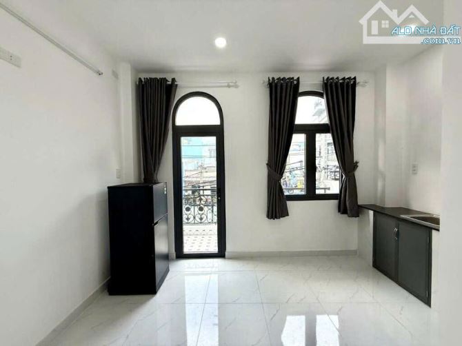 CHDV 7 TẦNG MẶT TIỀN NGUYỄN THƯỢNG HIỀN - CHO THUÊ FULL 14 PHÒNG - DOANH THU 1.1 TỶ/NĂM - 14