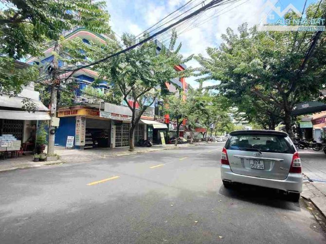 SỤP HẦM LÔ GÓC NGUYỄN THỊ MINH KHAI VỊ TRÍ VIP PHỐ HẢI CHÂU NGANG 22M  GIÁ SỐC CHỈ 4X TỶ - 2