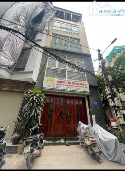 Cần bán nhà mặt ngõ Đốc Ngữ ô tô chánh kinh doanh. - 2