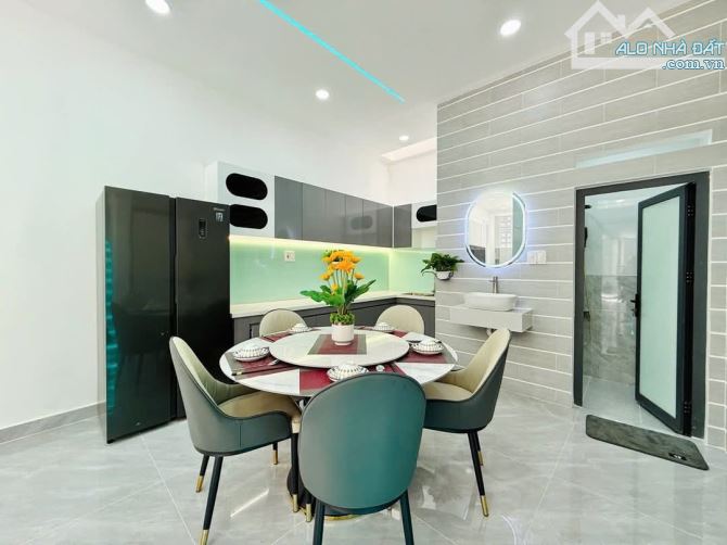 NHÀ ĐẸP GÒ VẤP HƯỚNG ĐÔNG - HẺM XE HƠI 5M - DT 6X11M - GIÁ 6,18 TỶ TL - 2