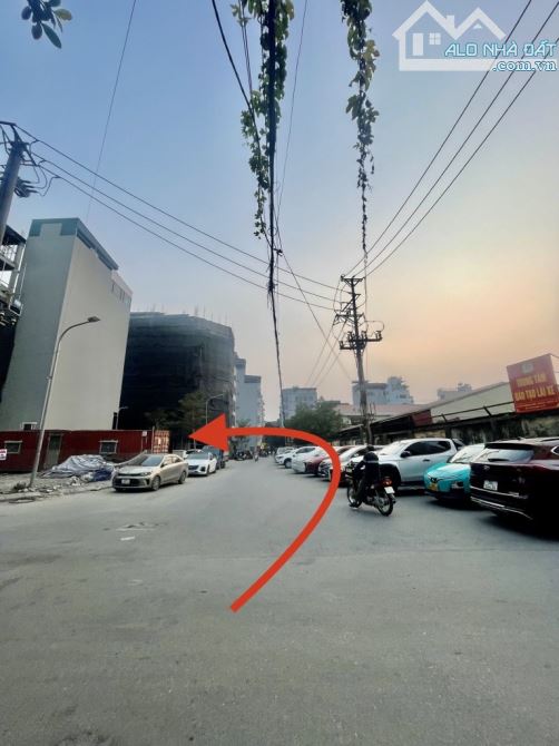 BÁN NHÀ KHU ĐẤT ĐẤU GIÁ NGÕ 570 KIM GIANG - PHÂN LÔ - 3 Ô TÔ TRÁNH - KHU VỰC HẠ TẦNG MỚI - 2