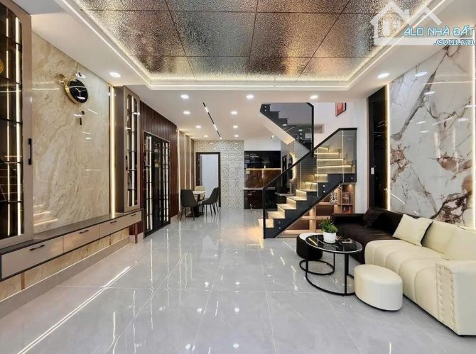 Kế vòng xoay Phú Lâm, 85m² 4,7x20, chỉ với 12 tỷ - 2