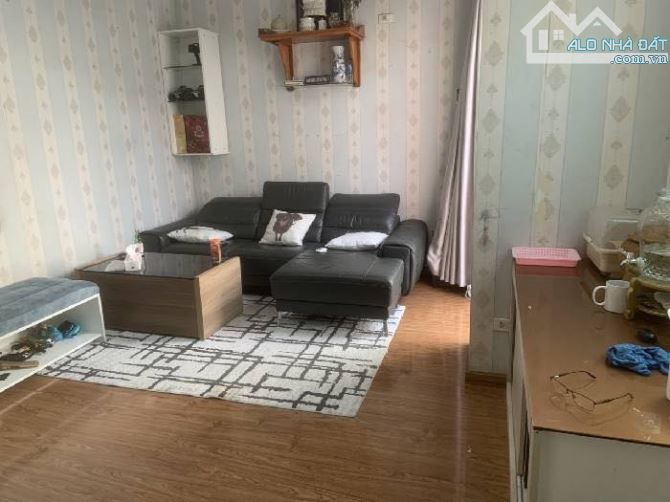 🏡BÁN NHÀ 2 TẦNG - DT KHỦNG 94M2 - PHƯỚC LONG A Q9 GIÁ CHỈ 5 TỶ! - 2