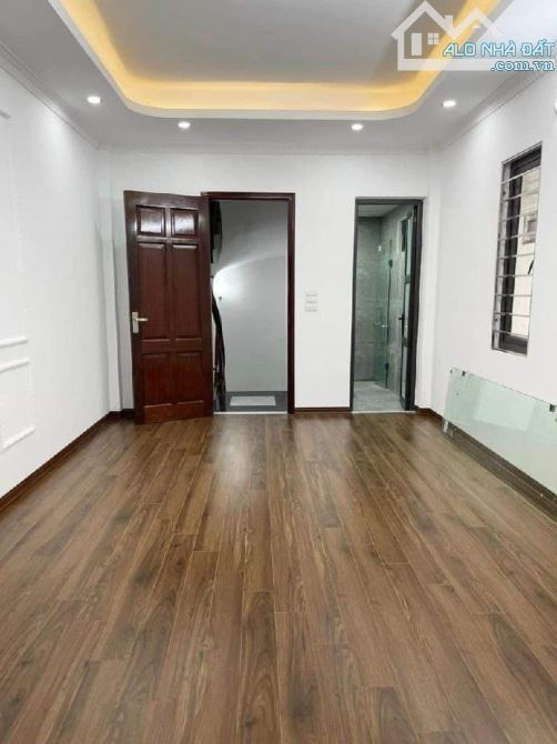 Bán nhà mặt phố Ngô Thì Sỹ, kinh doanh tốt, giá nhỉnh 10 tỷ - 2