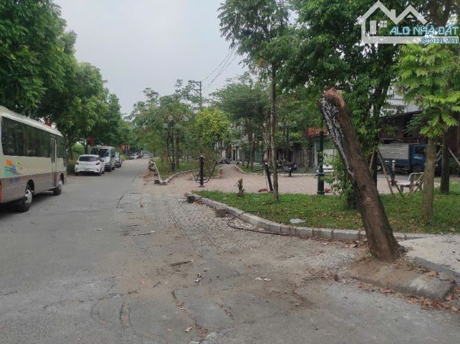 BÁN ĐẤT PHÂN LÔ – TÌNH QUANG GIANG BIÊN – 74M² – MT 4.3M – GIÁ 4.7 TỶ (63TR/M²) - 2