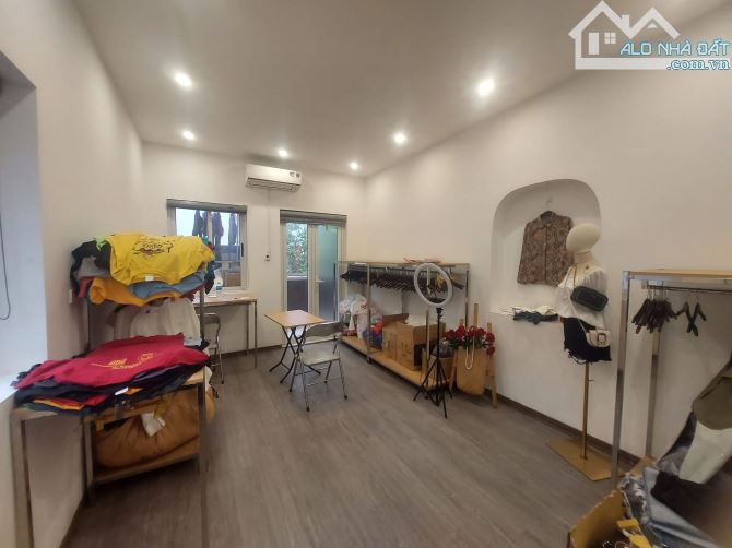 HIẾM - BÁN NHÀ MẶT PHỐ CHÙA LÁNG - ĐỐNG ĐA 85m2 - 3T - MT 4m - 22 TỶ - KINH DOANH CỰC ĐỈNH - 3