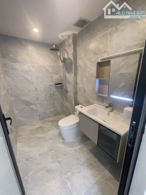 Bán nhà Nguyễn Đình Thi - Tây Hồ 65m2, 4 Tầng, Mt 6m giá 14,6 tỷ. - 3