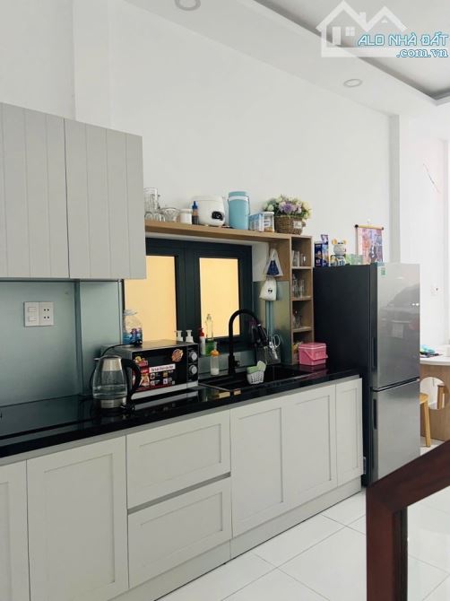 Bán nhà quận 8, gần Tạ Quang Bửu, đường nhựa 12m, 52m2, chỉ 6.x tỷ - 3