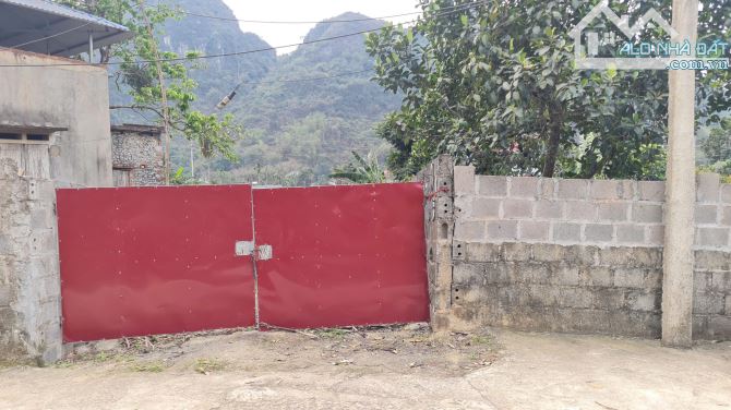 BÁN ĐẤT Ở ĐÔ THỊ TẠI KHU VÔI -THỊ TRẤN BA HÀNG ĐỒI- LẠC THỦY 860M2 3,5 TRIỆU/M2 - 3