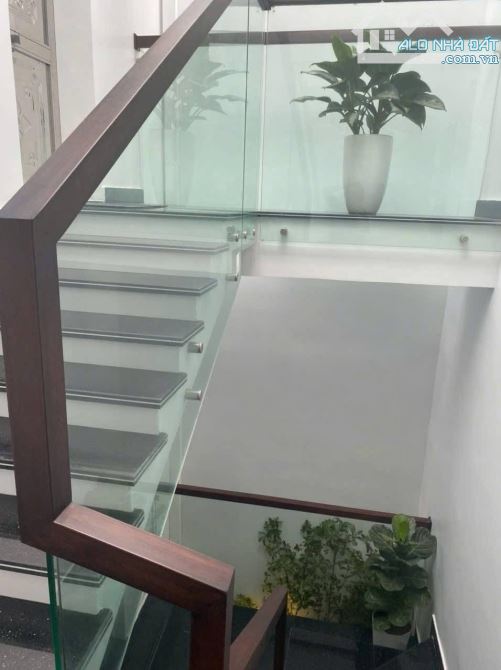 🕌:  bán nhà 3,5 tầng , Nguyễn Trãi, Máy Tơ, Ngô Quyền,DT 52,5m2, đường 5 m 💸 : 6,5 tỷ dc - 3