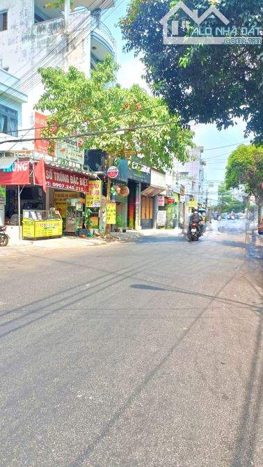 Bán Nhà Hẻm Xe Tải Ni Sư Huỳnh Liên, 97m2, Ngang 5.7m, Chỉ 12 Tỷ 8, Phường 10, Tân Bình - 4