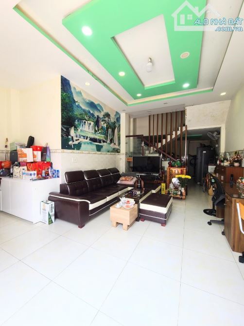 bán nhà MẶT TIỀN đông hưng thuận 42, dt 101M2, quận 12, giá siêu rẻ, chỉ 7.5 tỷ. - 4