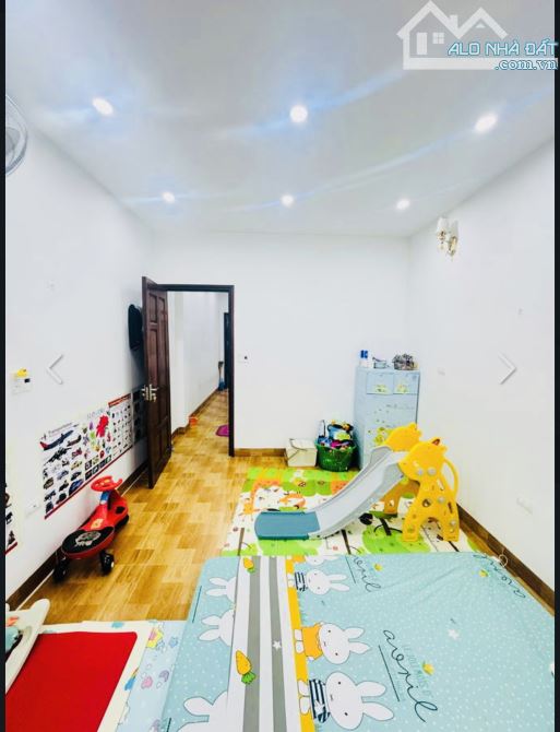 NÓNG HỔI! BÁN NHÀ TT LÊ QUANG ĐẠO-40M-4T-NGÕ OTO TRÁNH-KD-HƠN 9 TỶ - 4