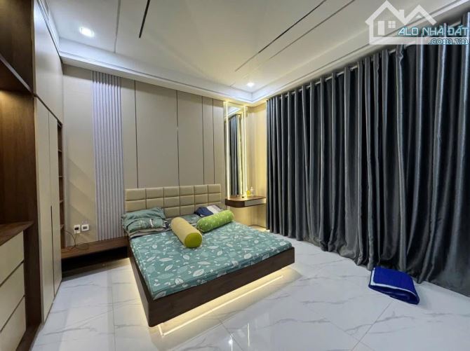 NHÀ MẶT TIỀN Y MOAN, BUÔN MA THUỘT. 10x16m. Giá 6 tỷ 990tr - 4