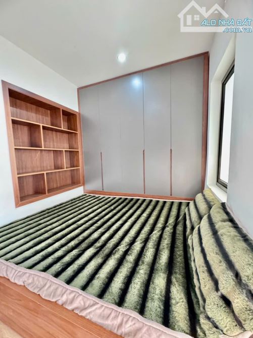 Cần bán căn hộ tập thể tầng 4, đường Phương Mai quận Đống Đa, dt 30m, mt 4m, giá 3,05 tỷ - 4