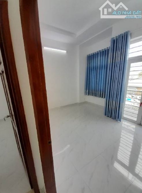 🏡Mặt tiền Trần Thị Hè , Hiệp Thành,Q12- DT 4,5x19m -2 tầng  -3 PN - 3 WC - nở hậu   💰giá - 4
