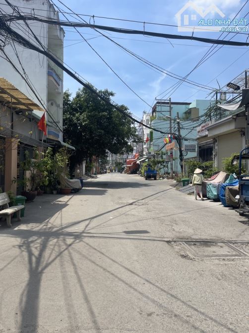 Bán Nhà Bình Tân ,Ngay An Dương Vương , 4Tầng , 64m2, Hẻm Xe Hơi , Nhỉnh 6 Tỷ - 5