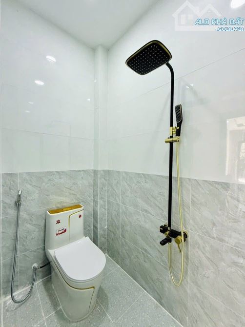 NHÀ ĐẸP GÒ VẤP HƯỚNG ĐÔNG - HẺM XE HƠI 5M - DT 6X11M - GIÁ 6,18 TỶ TL - 5