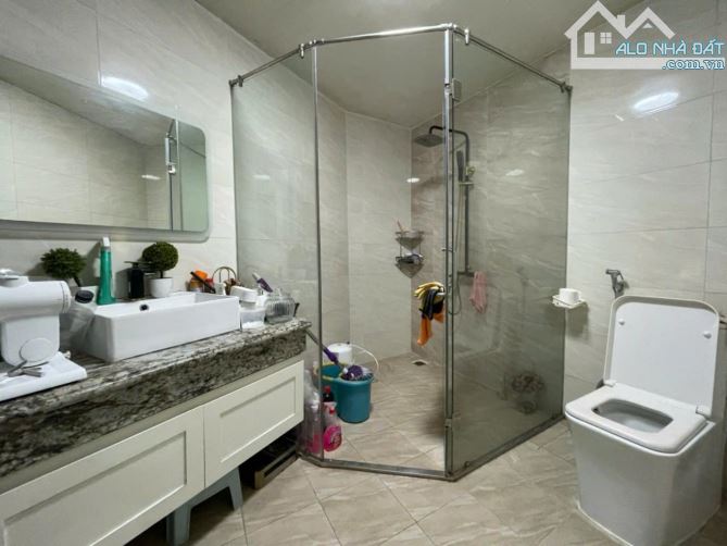 NNHÀ ĐẸP NHƯ BIỆT THỰ - THANG MÁY ,Ô TÔ , KINH DOANH - TT QUẬN HAI BÀ TRƯNG 78M2-23.8TỶ - 5