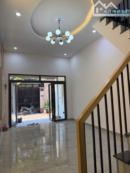 BÁN NHÀ HẺM XE HƠI - TCH 5 - CHỈ 3❌TỶ. ♦️ 43m2 - có sân trồng 🌲 Hẻm sạch, đẹp, khu dân tr - 5