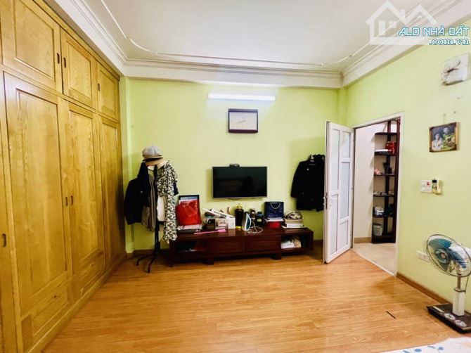 📌 BÁN NHÀ PHÂN LÔ VĂN QUÁN – 75M2 – 5 TẦNG – SỔ NỞ HẬU – GIÁ HƠN 17 TỶ - 6