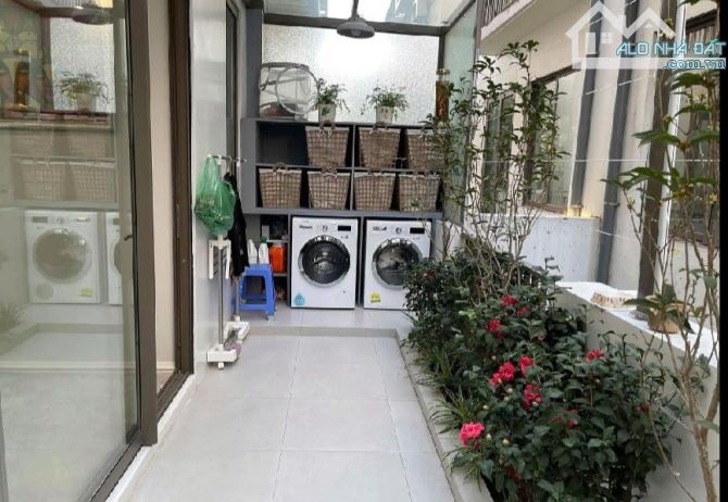 63. X Tỷ/ 158 M2/ 8 M tiền/ 4 Tầng/ Biệt Thự Khai Sơn Hill - 8