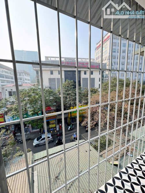 Cần bán căn hộ tập thể tầng 4, đường Phương Mai quận Đống Đa, dt 30m, mt 4m, giá 3,05 tỷ - 9