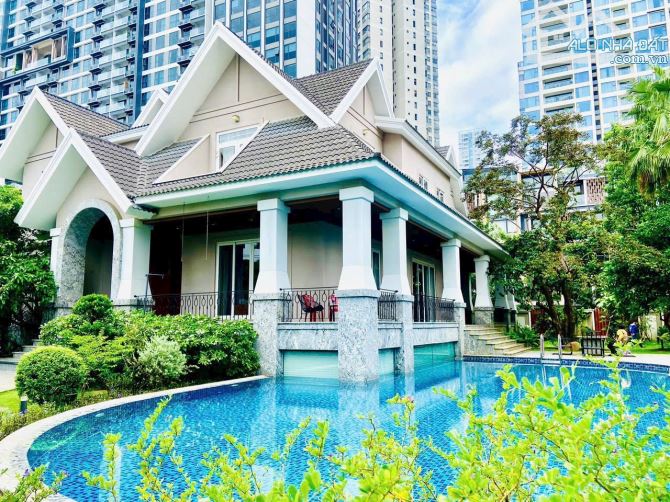 Bán Biệt Thự 1624m2(35mx50m) Siêu Rộng Tại Thảo Điền,Q2-Hầm 2 Tầng-Hồ Bơi Sân Vườn Đẹp