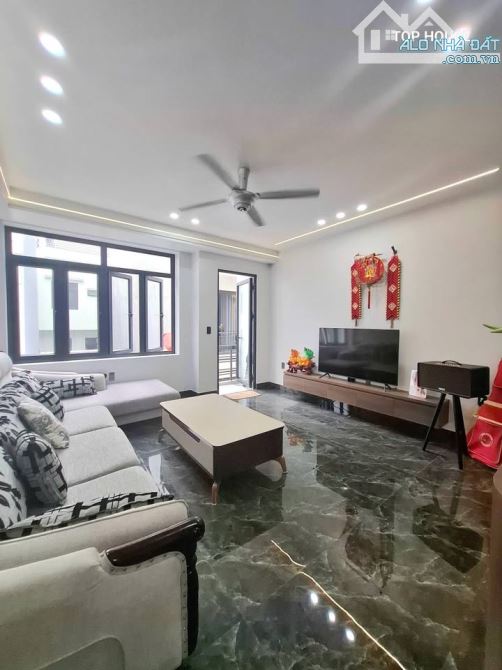 Bán nhà dân xây 58m 5 tầng phố Phan Đình Giót, La Khê, Hà Đông, Giá nhỉnh 9 tỷ