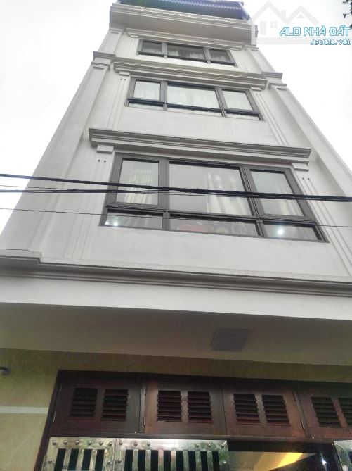 Siêu phẩm : BÁC CỰU BINH tâm huyết 5 tầng thang máy,Full nội thất, cách ôtô  tránh 10 m