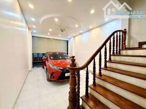 🔥NHÀ 5 TẦNG 60M2 CẠNH CV HÒA BÌNH - LÔ GÓC Ô TÔ VÀO NHÀ-CHỈ 13.8 TỶ