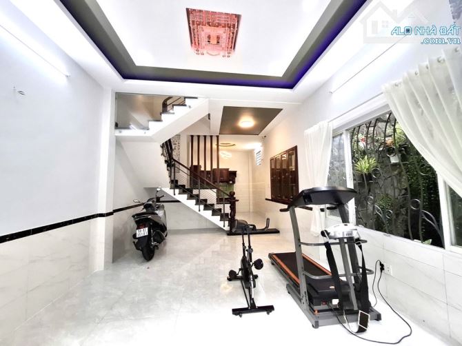 BÁN NHÀ - HẺM MT 10M - NGUYỄN PHÚC CHU- ( NGANG 4.4M NỞ HẬU ) GIÁ CHỈ NHỈNH 6 TỶ. P15