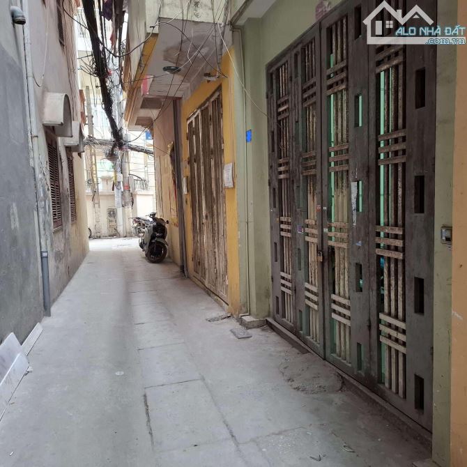 Bán nhà phân lô, dân xây, phố Nhân Hòa, Thanh Xuân, 40m2, 5T, chỉ 10.4 tỷ