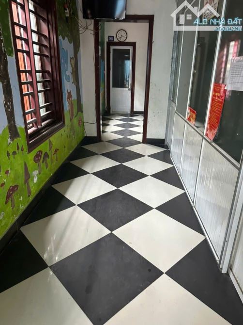 Bán đất tặng nhà 3 tầng, ngõ to như phố, ô tô tránh, kinh doanh đỉnh, Kiến Hưng, Hà Đông.