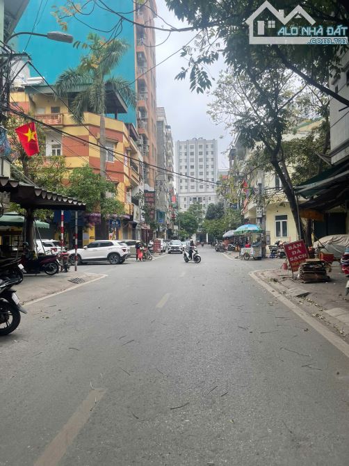 CHO THUÊ NHÀ NGUYÊN CĂN 19D1 - YÊN PHÚC ĐỐI DIỆN BỆNH VIỆN 16A - 18TR/ THÁNG