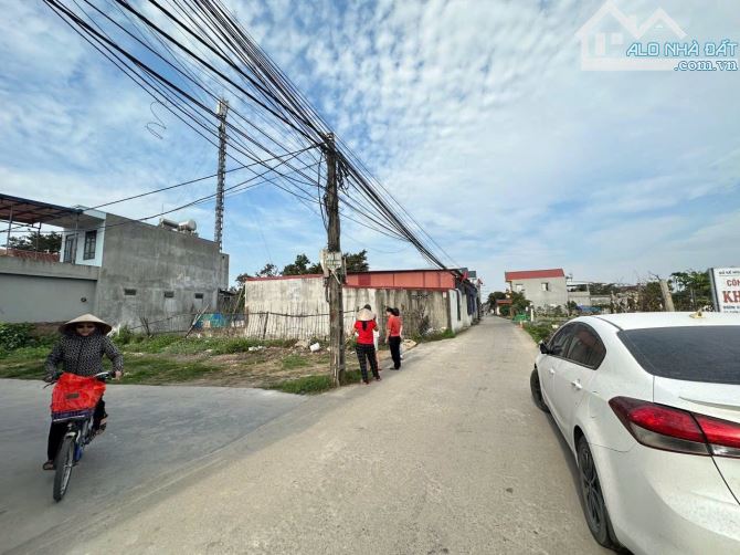 Lô góc TRỤC THÔN 100m2  tại Câu Hạ A, Quang Trung, An Lão - Ngã Tư Quang Thanh